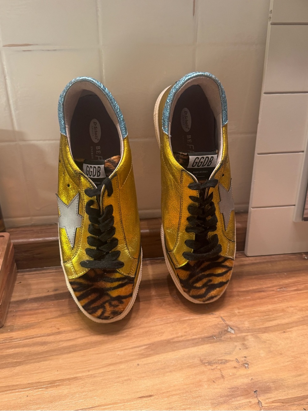 Golden Goose(Auth) Metallic Gold Sneakers with Tiger Print Toe and Silver Star